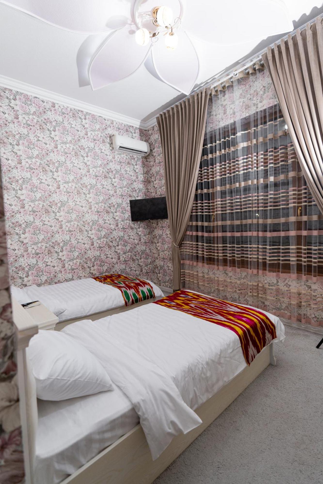 Crystal Guest House Самарканд Екстер'єр фото