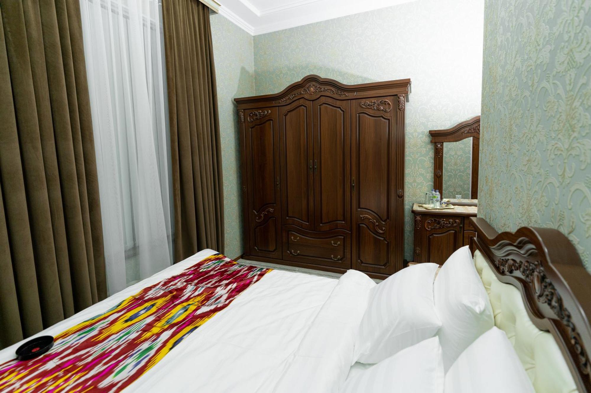 Crystal Guest House Самарканд Екстер'єр фото